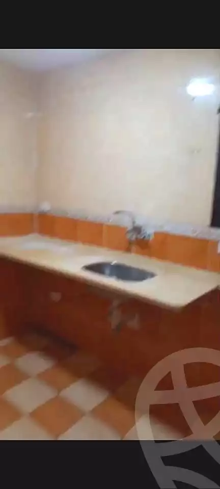 https://aqarmap.com.eg/en/listing/6750954-for-rent-alexandria-lsywf-el-falki