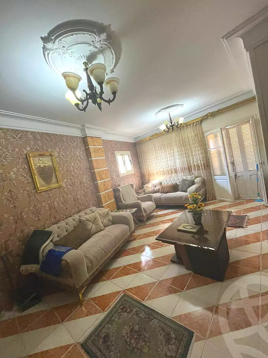 https://aqarmap.com.eg/en/listing/6751856-for-sale-alexandria-alhadara-new-el-hadra