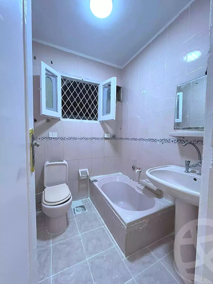 https://aqarmap.com.eg/en/listing/6752218-for-sale-alexandria-l-jmy-shataa-el-nakheel