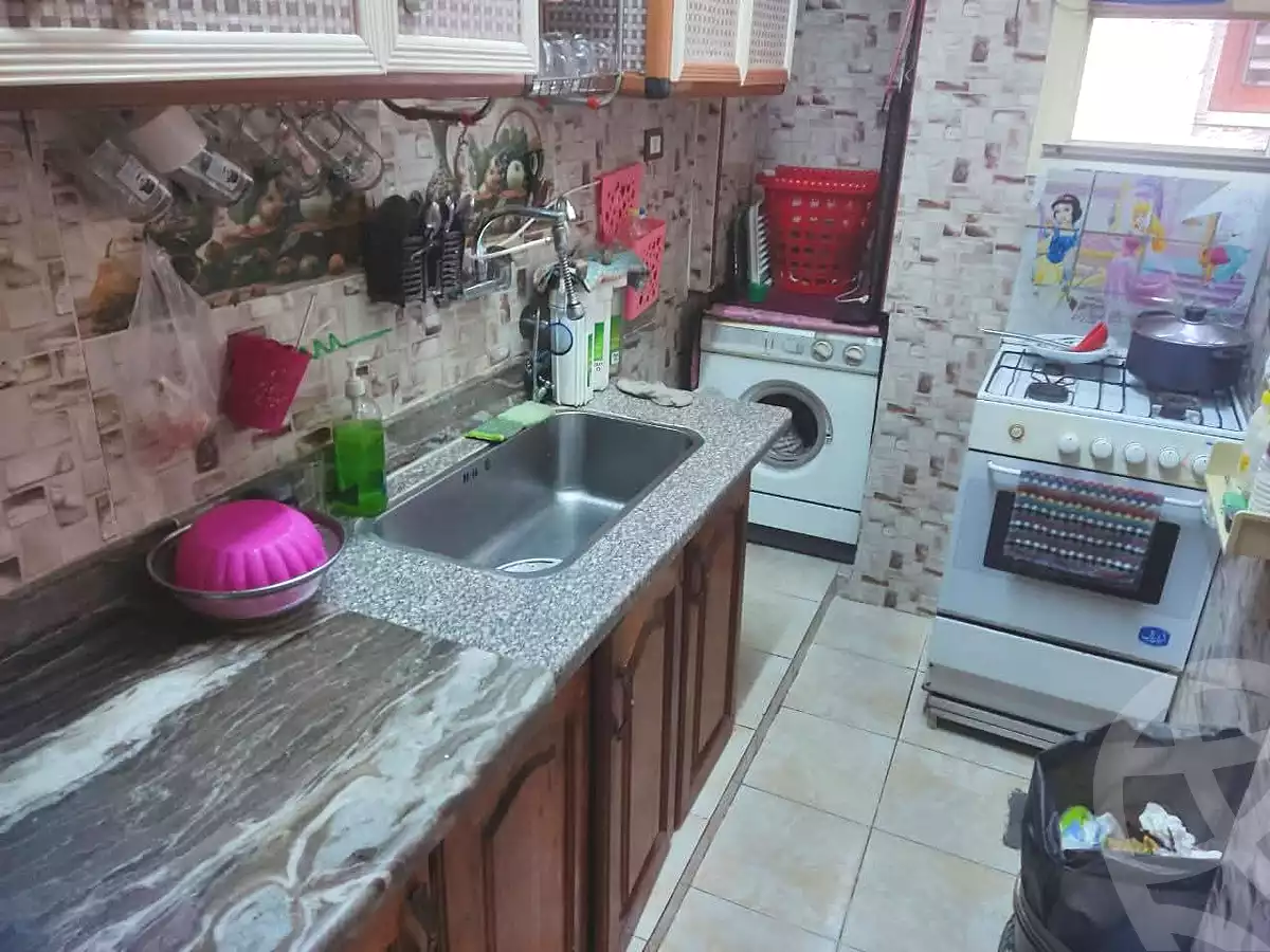 https://aqarmap.com.eg/en/listing/6752574-for-sale-alexandria-alhadara-lhdr-qbly