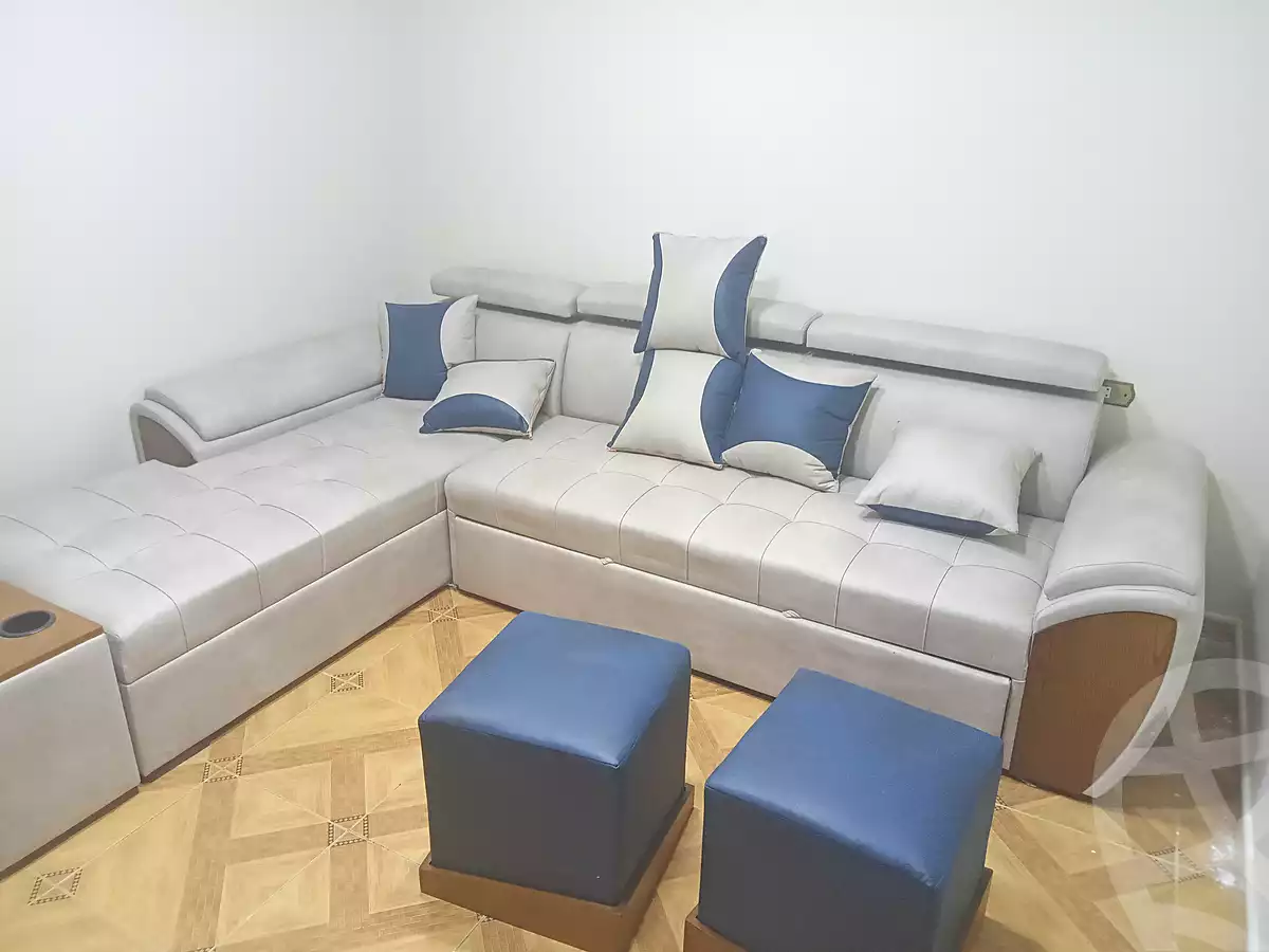 https://aqarmap.com.eg/ar/listing/6752700-for-rent-cairo-el-zaytun-lzytwn-lbhry-shr-lsbg