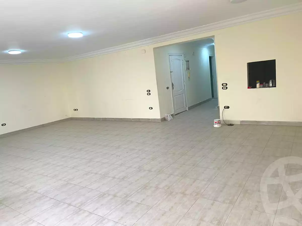 https://aqarmap.com.eg/ar/listing/6752807-for-rent-cairo-6th-of-october-el-ahyaa-neighborhood-4th