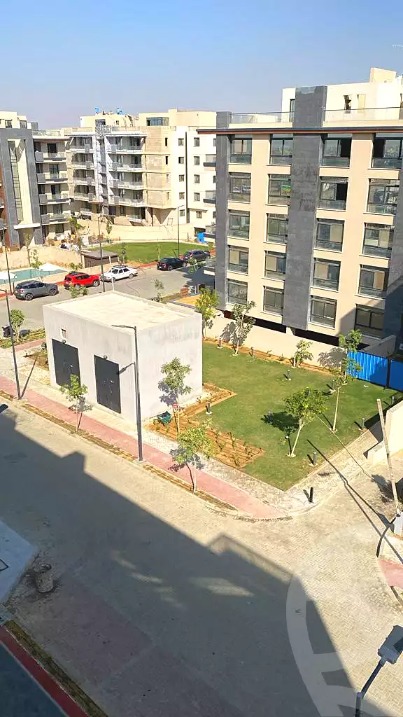 https://aqarmap.com.eg/ar/listing/6753034-for-sale-cairo-new-cairo-compounds-azad
