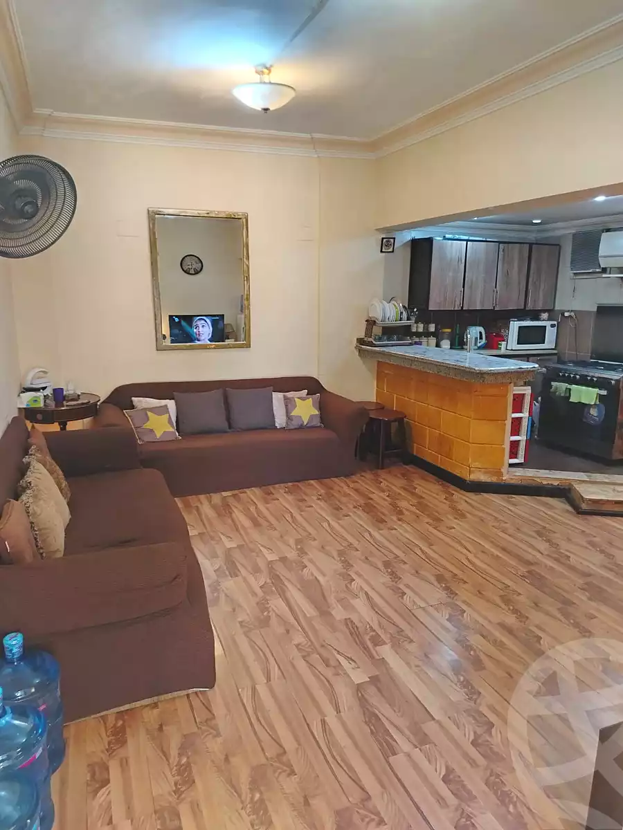 https://aqarmap.com.eg/ar/listing/6753099-for-sale-cairo-el-sheikh-zayed-city-el-hay-elawel-street-10