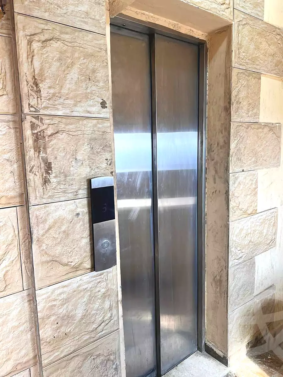 https://aqarmap.com.eg/en/listing/6753204-for-sale-cairo-el-maadi-kornish-el-maadi-brj-thmn