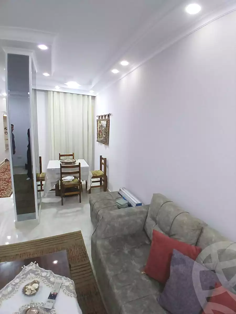 https://aqarmap.com.eg/ar/listing/6753171-for-sale-cairo-6th-of-october-el-hay-el-motamyz-fourth-touristic-village-amin-el-refae-st