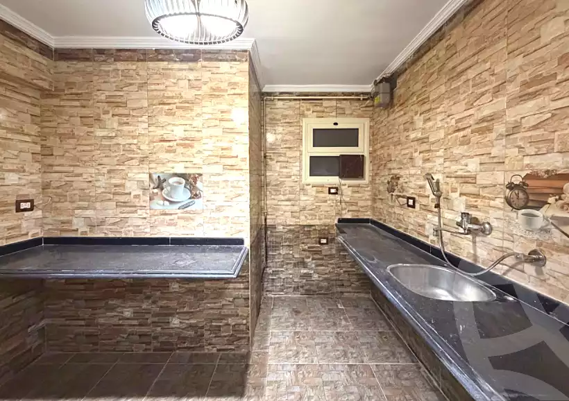 https://aqarmap.com.eg/ar/listing/6754464-for-sale-alexandria-el-mandara-shr-jml-bd-lnsr