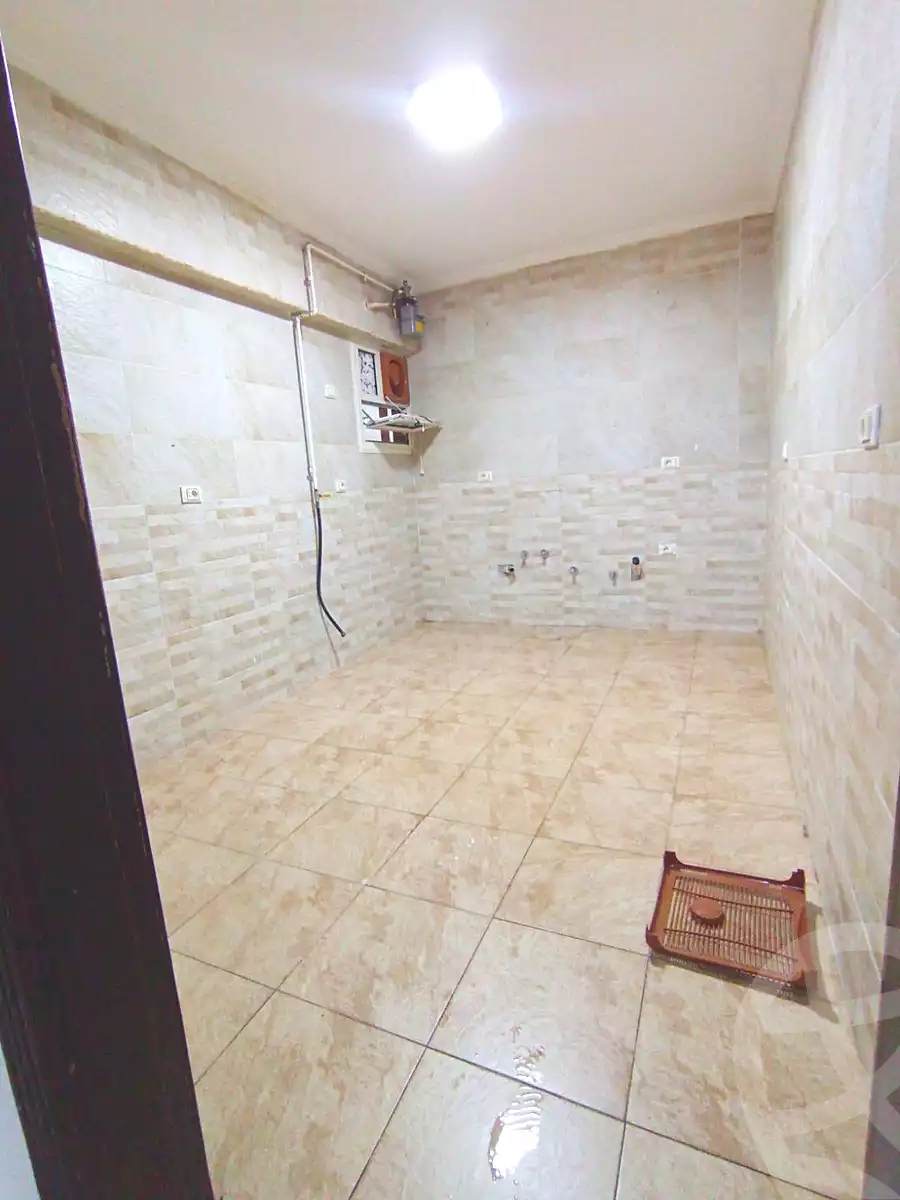 https://aqarmap.com.eg/ar/listing/6754915-for-rent-cairo-helwan-zou-el-fekar-basha-st