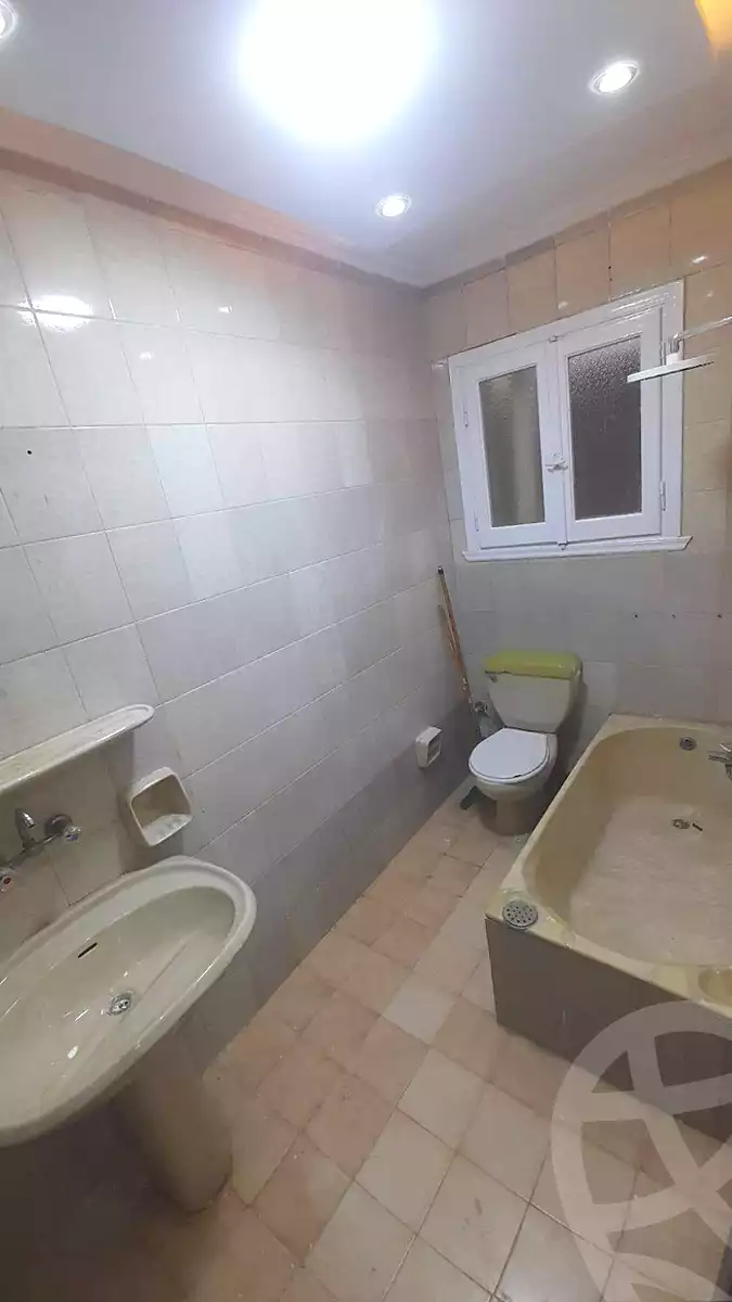 https://aqarmap.com.eg/en/listing/6755192-for-sale-alexandria-l-jmy-lbytsh-bianchiii