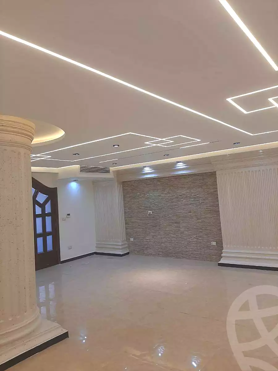 https://aqarmap.com.eg/ar/listing/6755210-for-sale-alexandria-ganaklis-shr-bw-qyr-tryq-lhry