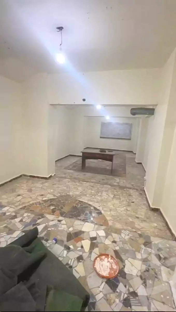 https://aqarmap.com.eg/en/listing/6755318-for-sale-alexandria-camp-cesar