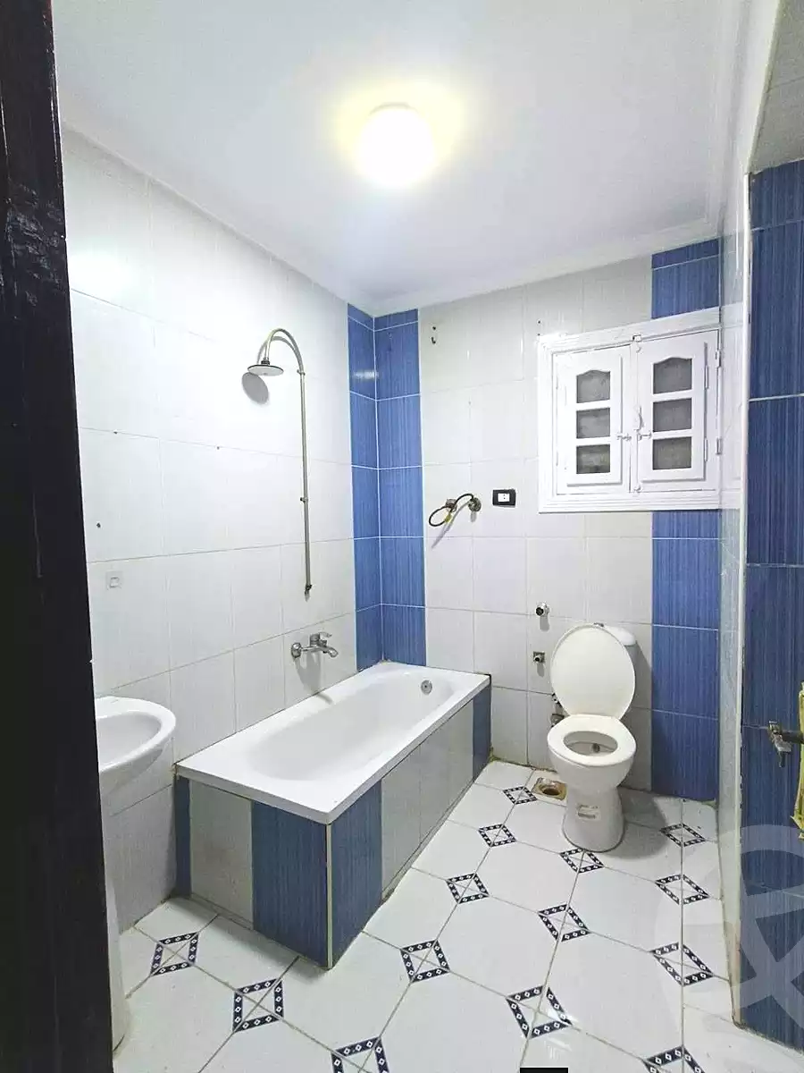https://aqarmap.com.eg/en/listing/6755844-for-sale-alexandria-lsywf-el-falki