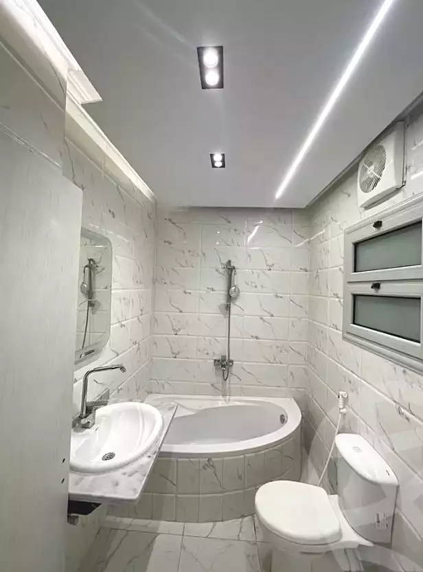 https://aqarmap.com.eg/en/listing/6755942-for-sale-alexandria-l-jmy-lbytsh-bianchiii-el-bashwat-st