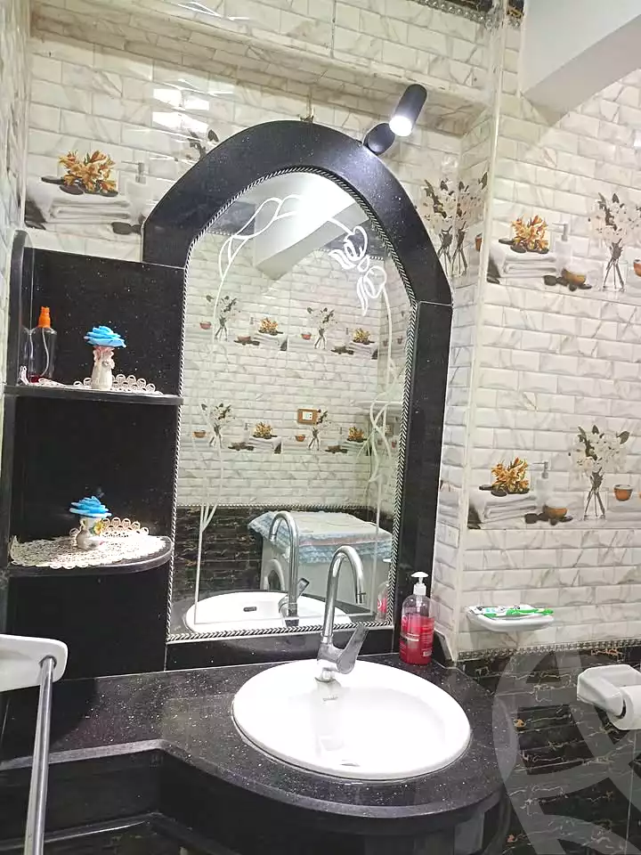 https://aqarmap.com.eg/en/listing/6756055-for-sale-alexandria-l-jmy-lbytsh-bianchiii