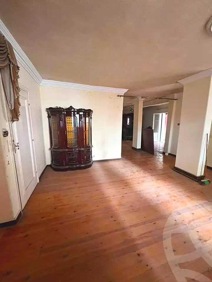 https://aqarmap.com.eg/ar/listing/6756264-for-sale-alexandria-ganaklis