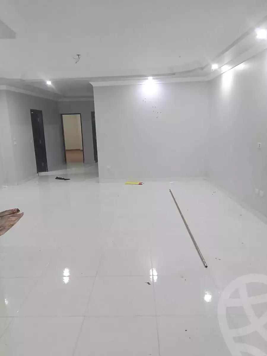 https://aqarmap.com.eg/ar/listing/6756302-for-rent-cairo-helwan-hadayek-helwan-nile-corniche-st