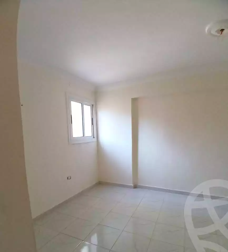 https://aqarmap.com.eg/ar/listing/6756374-for-sale-alexandria-el-asafra-salman-el-farsi-st