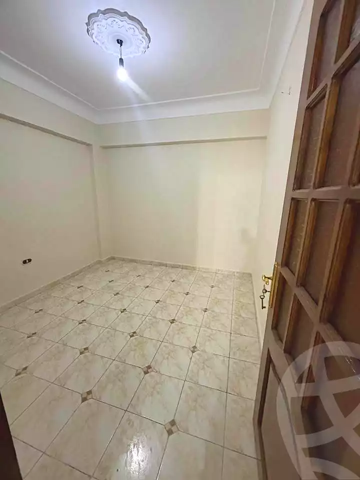 https://aqarmap.com.eg/en/listing/6756619-for-sale-alexandria-lsywf-el-falki