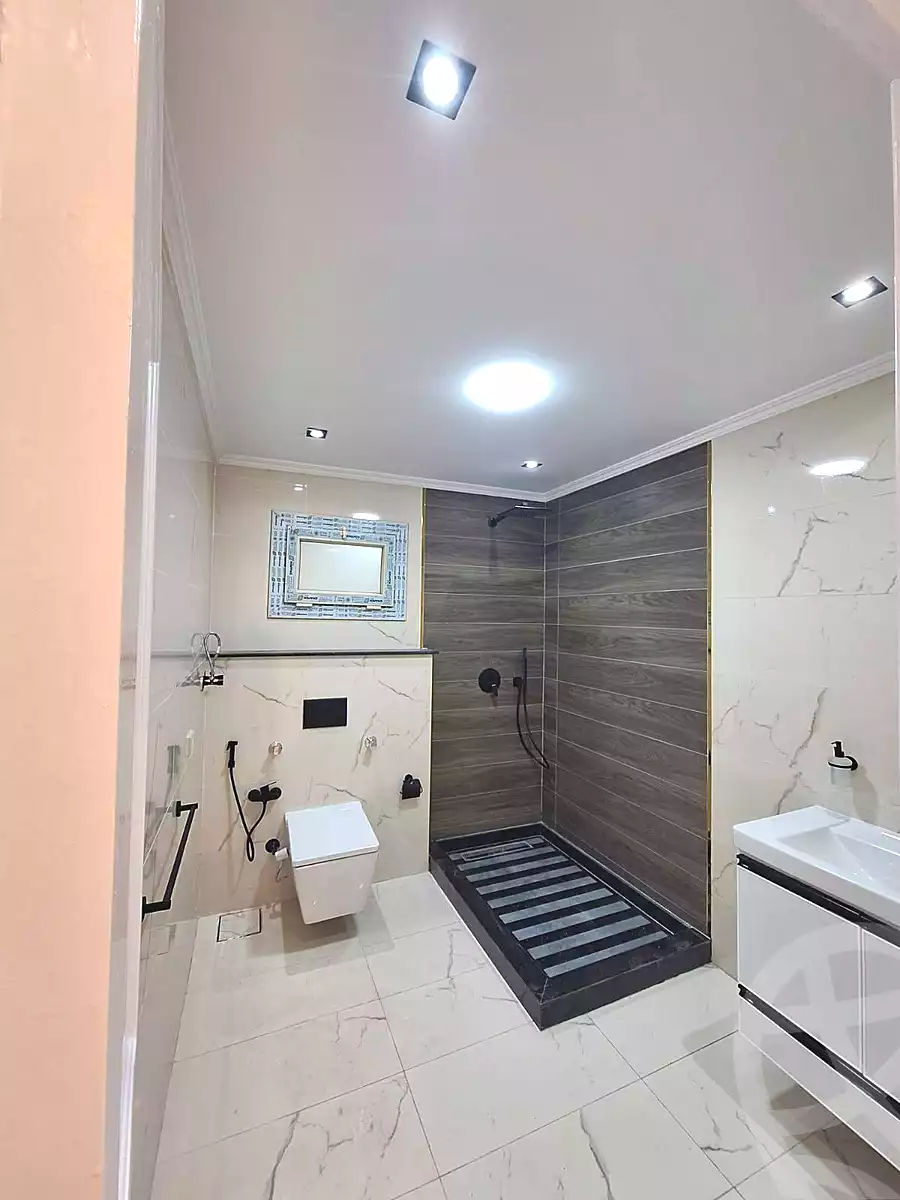 https://aqarmap.com.eg/ar/listing/6756703-for-sale-alexandria-el-asafra-shr-45