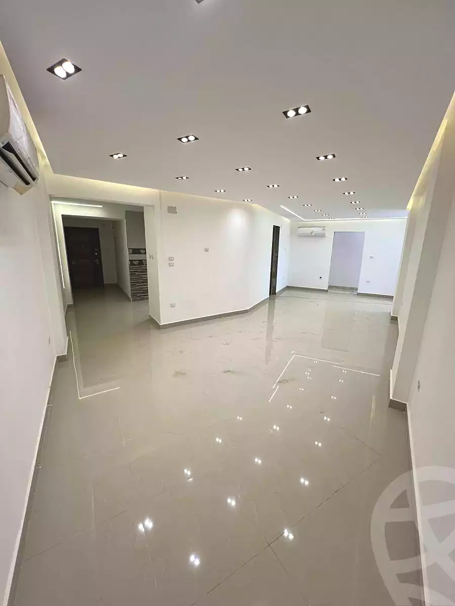 https://aqarmap.com.eg/ar/listing/6756883-for-sale-cairo-ain-shams-ain-shams-el-sharkia-el-fairouz-st