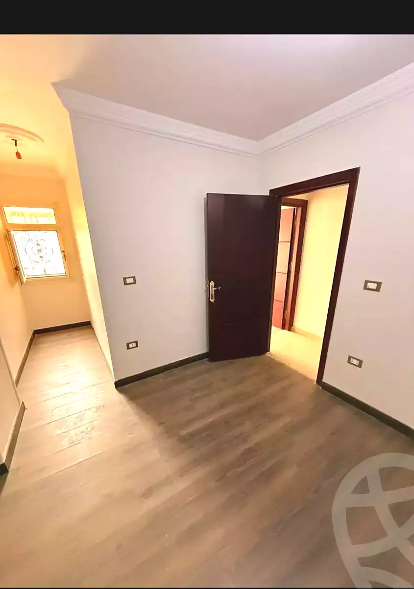 https://aqarmap.com.eg/ar/listing/6757165-for-sale-alexandria-el-mandara-alex-el-mandara-bahri-sidi-kamal-st