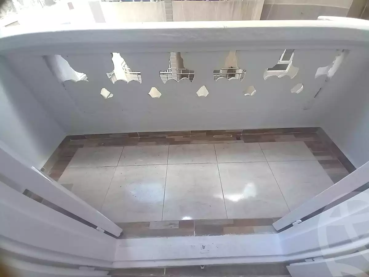 https://aqarmap.com.eg/en/listing/6757221-for-sale-alexandria-sydy-bshr-sydy-bshr-bhry-ali-hipa-st