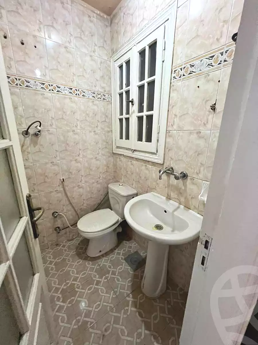 https://aqarmap.com.eg/ar/listing/6757273-for-rent-alexandria-sydy-bshr-sydy-bshr-bhry-gamal-abd-el-nasir-st