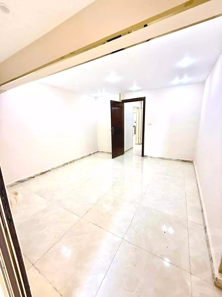 https://aqarmap.com.eg/ar/listing/6757313-for-sale-alexandria-el-asafra-l-sfr-bhry