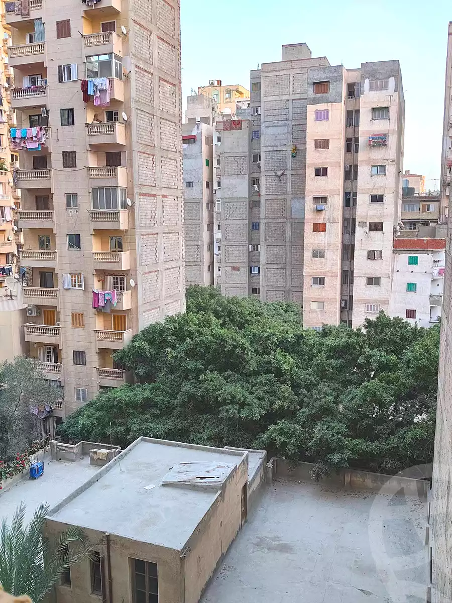 https://aqarmap.com.eg/ar/listing/6757319-for-sale-alexandria-sydy-bshr-sydy-bshr-bhry-shr-mhmd-njyb