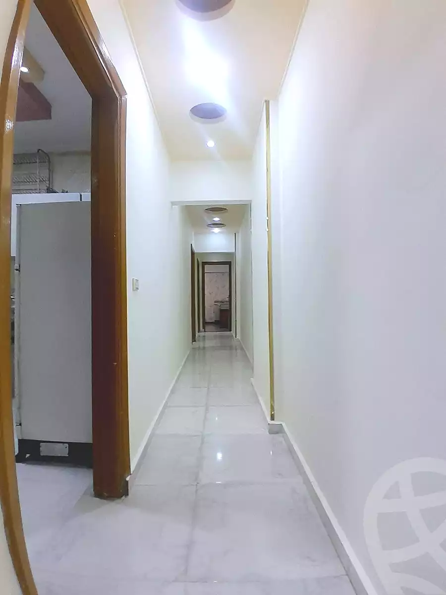 https://aqarmap.com.eg/ar/listing/6757371-for-sale-alexandria-el-asafra-l-sfr-bhry