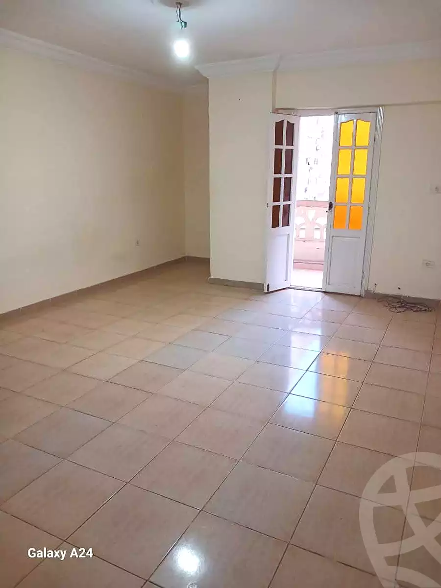 https://aqarmap.com.eg/en/listing/6757433-for-sale-alexandria-el-asafra-l-sfr-bhry