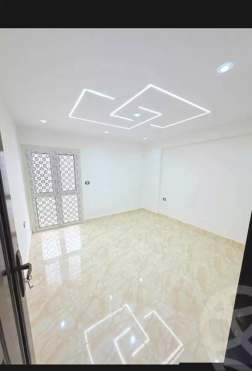 https://aqarmap.com.eg/en/listing/6757465-for-sale-alexandria-lsywf-el-falki