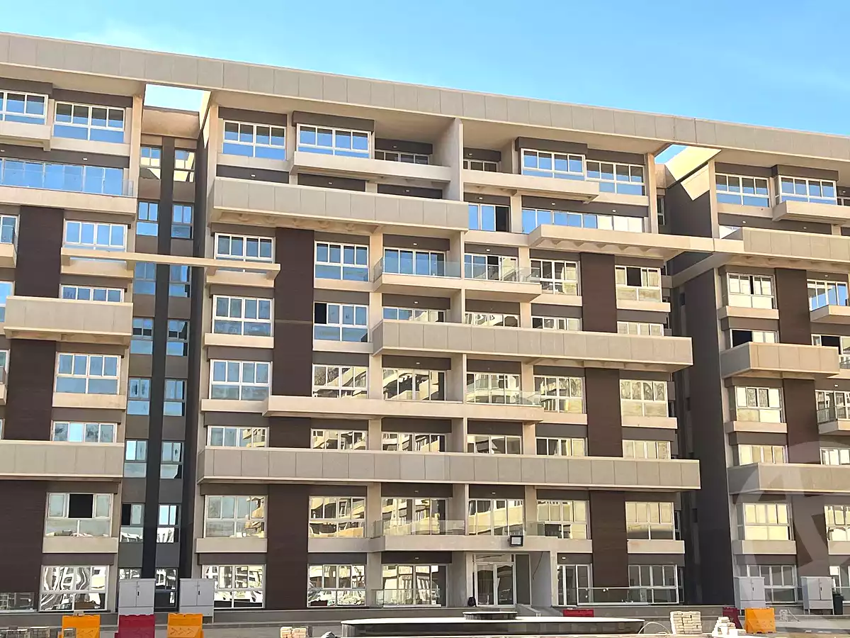 https://aqarmap.com.eg/en/listing/6758319-for-sale-cairo-new-administrative-capital-r7-scenario