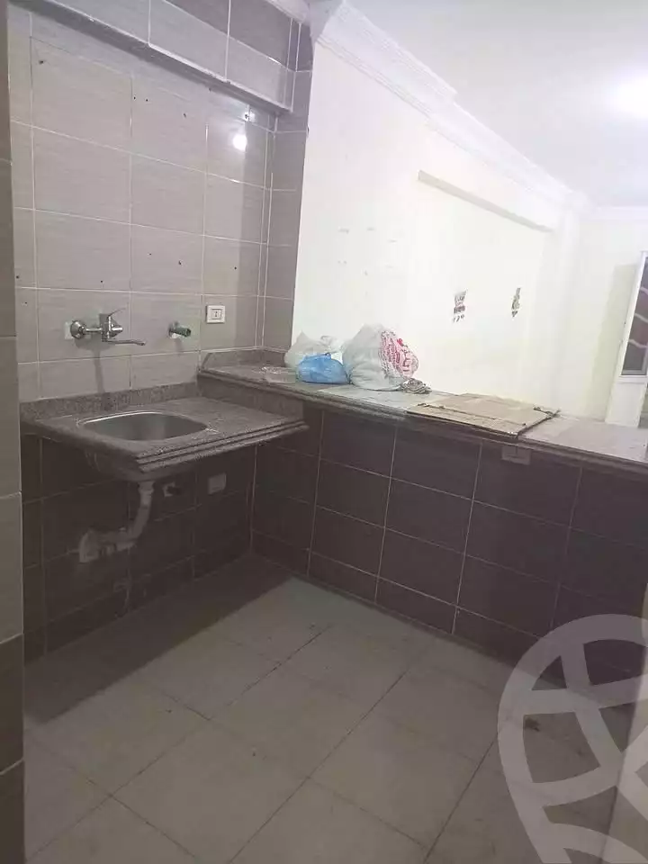 https://aqarmap.com.eg/ar/listing/6758764-for-rent-alexandria-sydy-bshr-sydy-bshr-bhry-gamal-abd-el-nasir-st