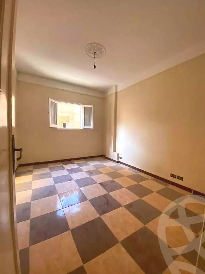 https://aqarmap.com.eg/ar/listing/6758767-for-sale-alexandria-l-jmy-lbytsh-mecca-st
