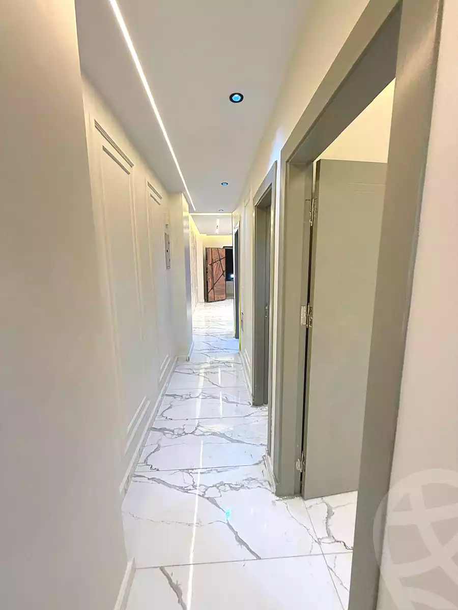https://aqarmap.com.eg/ar/listing/6757570-for-sale-cairo-6th-of-october-mntq-fr-y-b-6-ktwbr