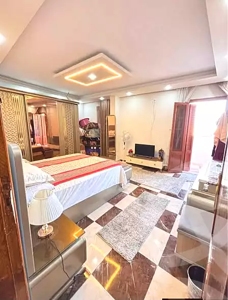 https://aqarmap.com.eg/en/listing/6758800-for-sale-alexandria-el-montazah