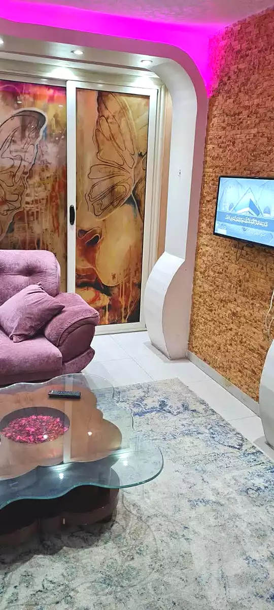 https://aqarmap.com.eg/ar/listing/6758918-for-rent-cairo-faisal-kafr-tohormos-queen-nazli-st