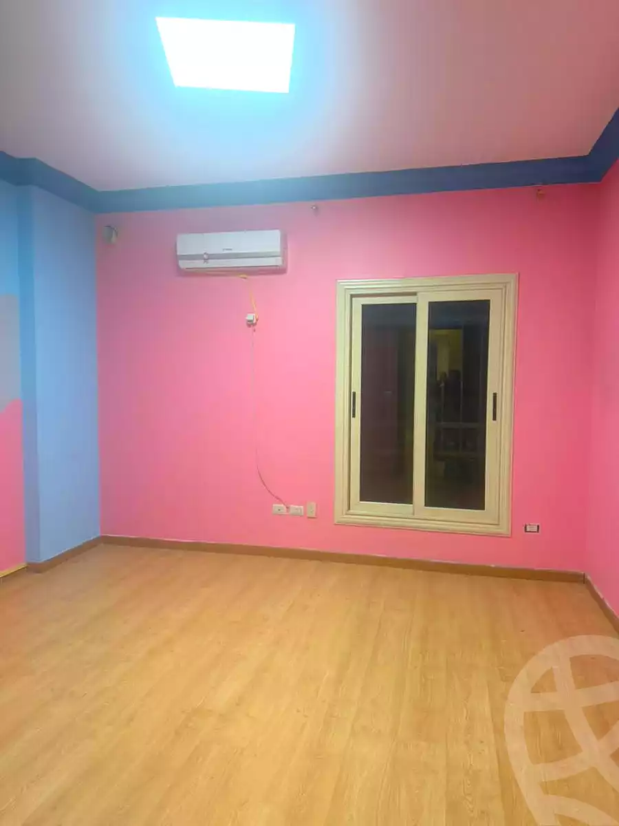 https://aqarmap.com.eg/ar/listing/6759375-for-rent-cairo-new-cairo-compounds-acacia-mall-bng