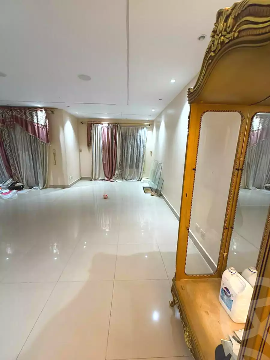https://aqarmap.com.eg/ar/listing/6759375-for-rent-cairo-new-cairo-compounds-acacia-mall-bng