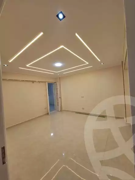 https://aqarmap.com.eg/ar/listing/6759800-for-sale-alexandria-el-asafra-shr-45