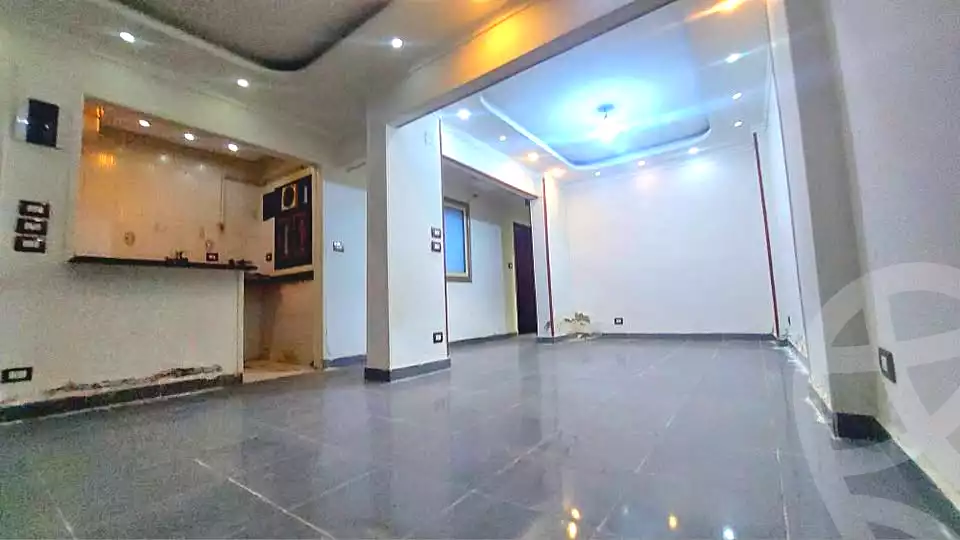 https://aqarmap.com.eg/ar/listing/6760159-for-rent-alexandria-miami