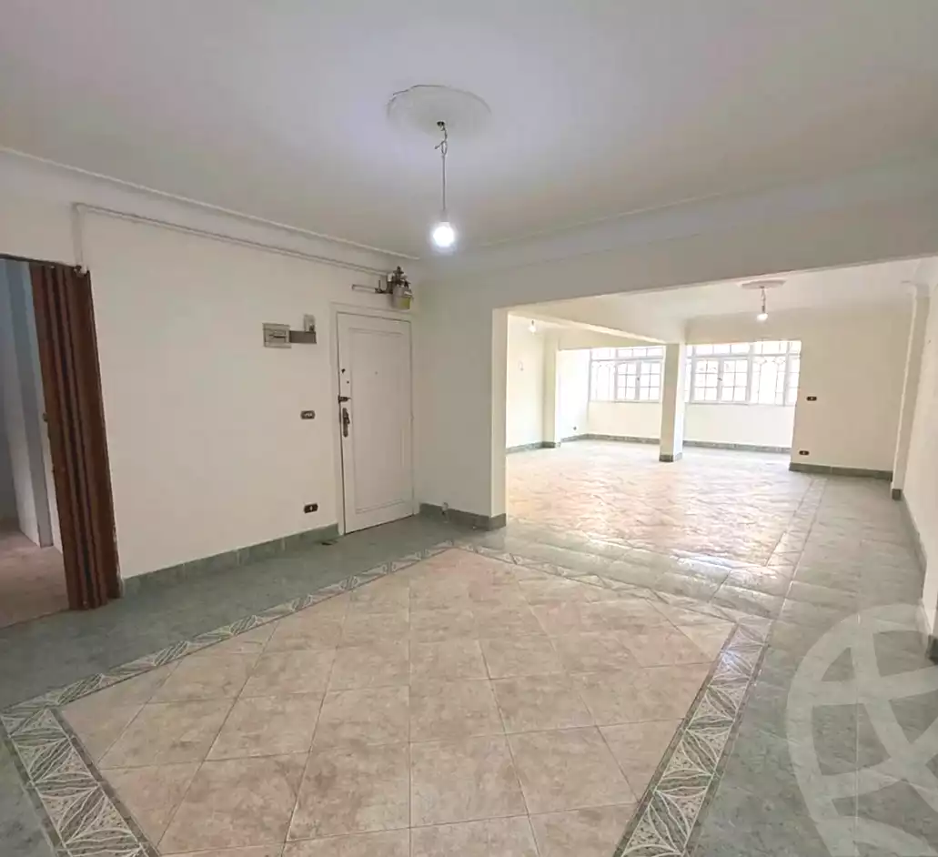 https://aqarmap.com.eg/en/listing/6760836-for-sale-alexandria-el-asafra-l-sfr-bhry