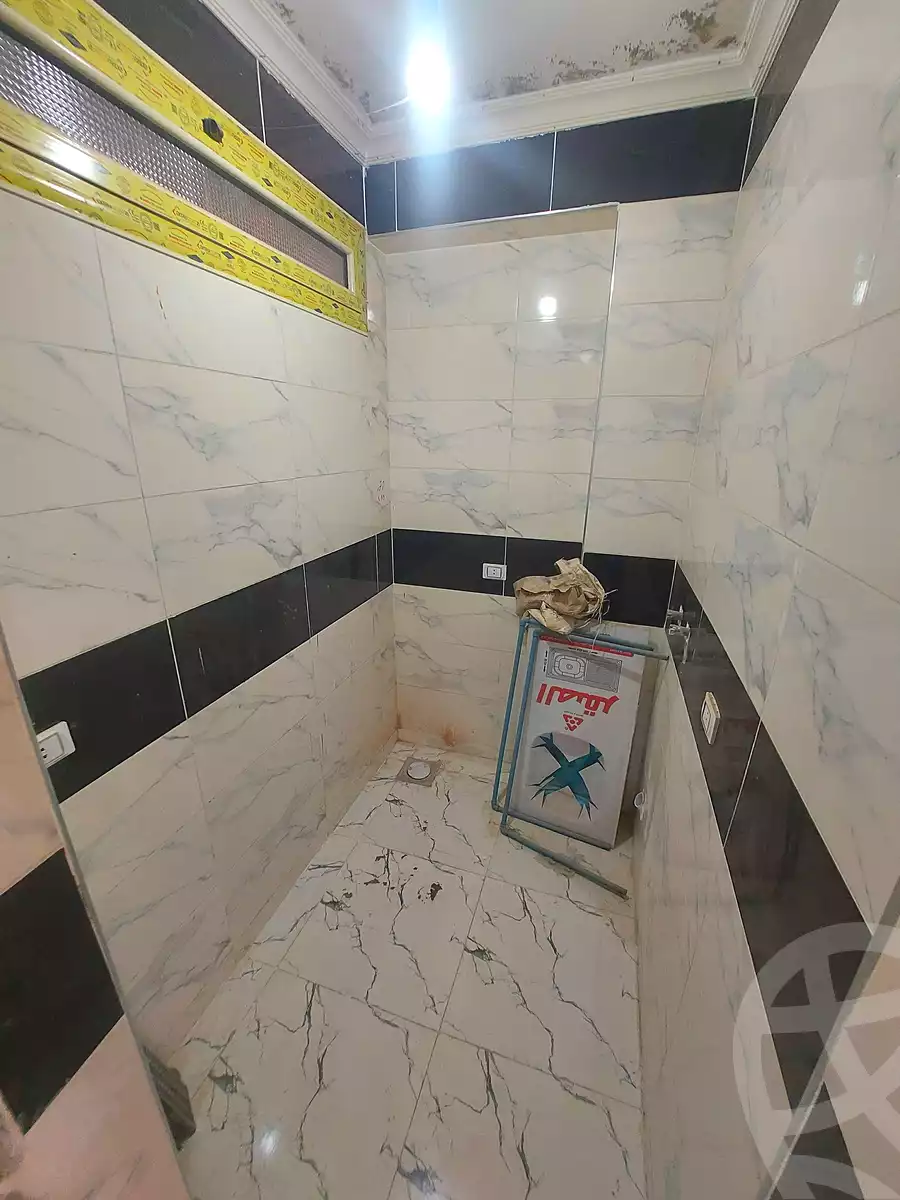https://aqarmap.com.eg/en/listing/6761128-for-sale-cairo-helwan-el-shareaa-el-sharby-st
