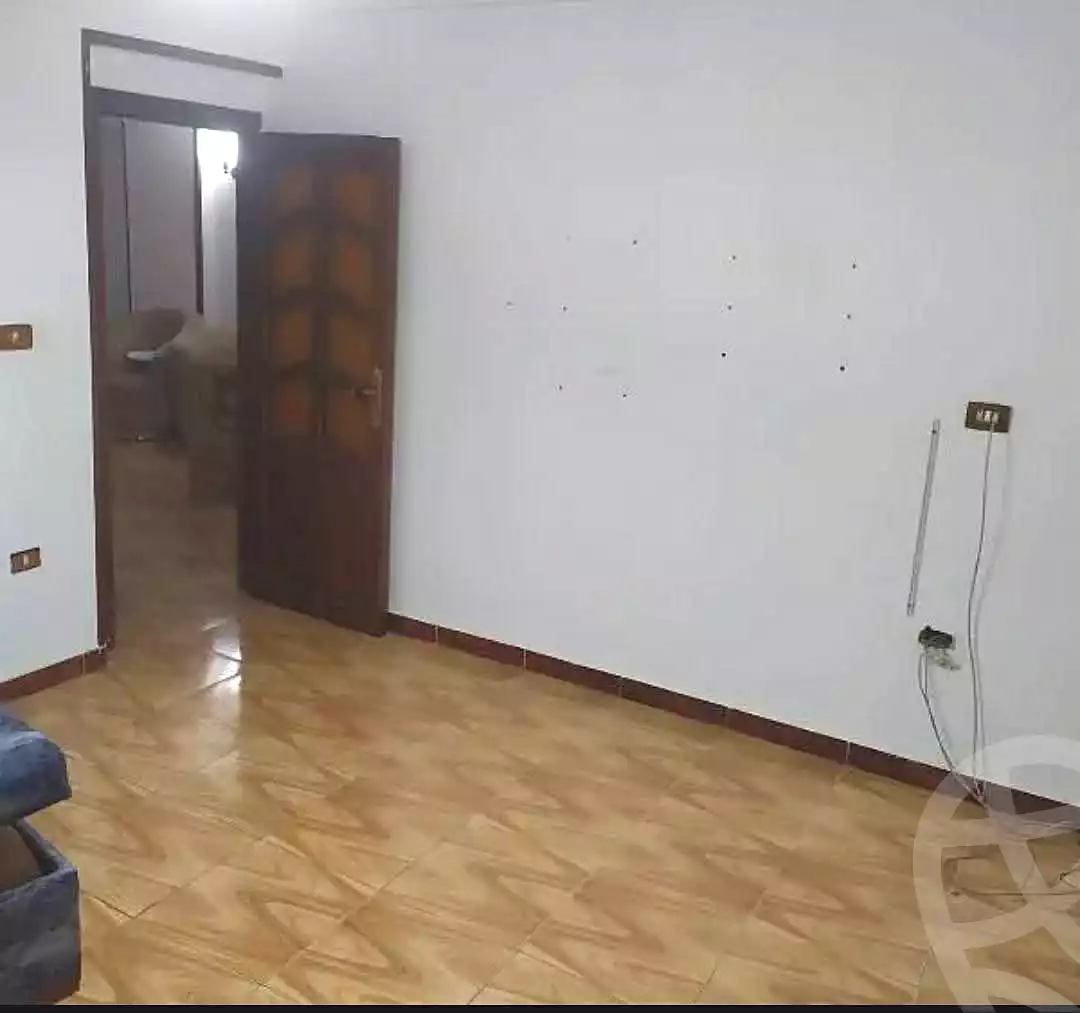https://aqarmap.com.eg/en/listing/6761143-for-sale-alexandria-lsywf-el-falki