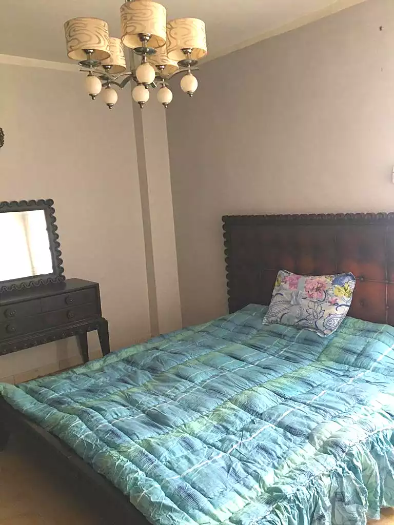 https://aqarmap.com.eg/ar/listing/6761290-for-rent-cairo-6th-of-october-el-hay-el-motamyz-first-touristic-village