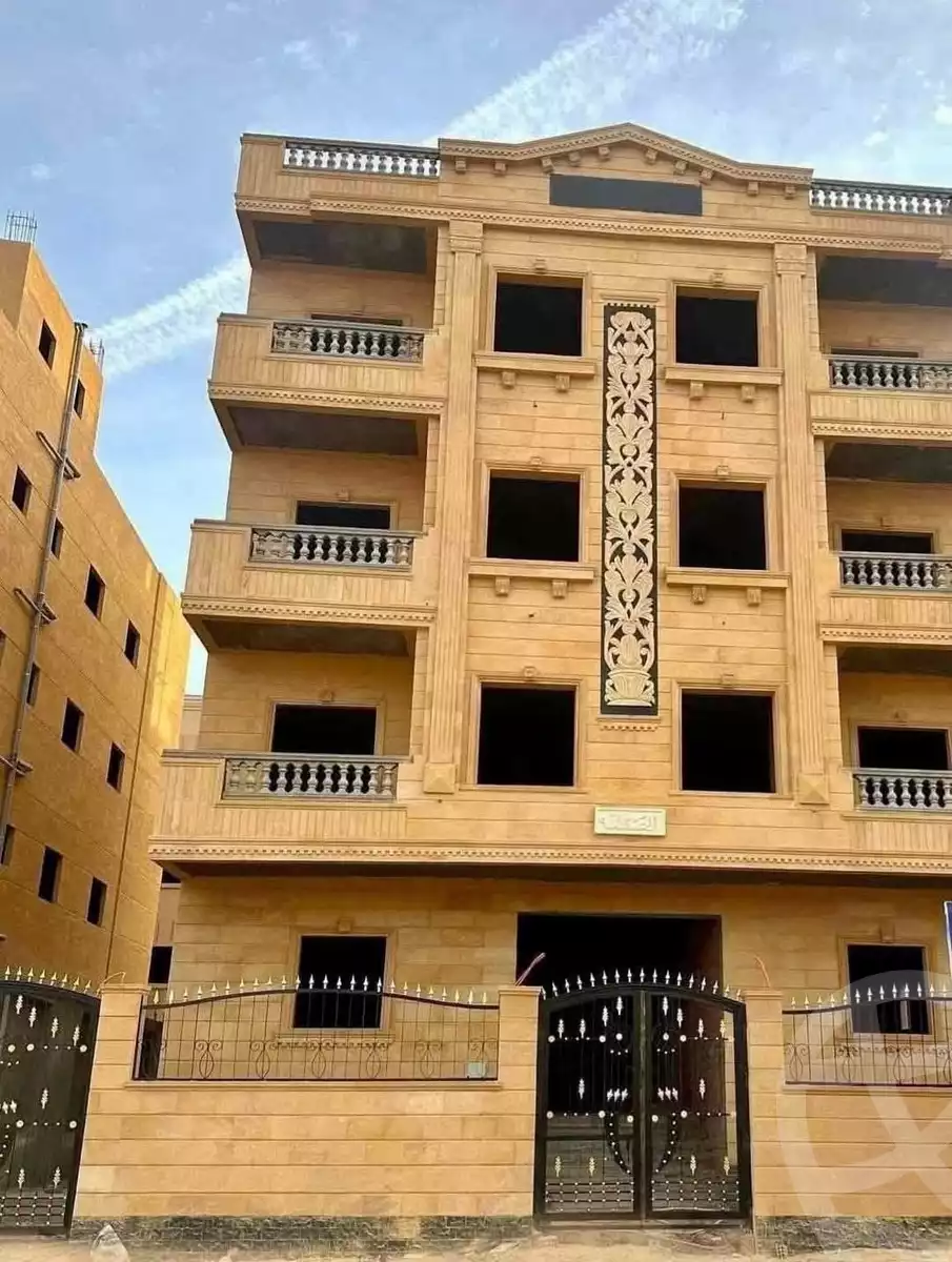 https://aqarmap.com.eg/ar/listing/6761389-for-sale-cairo-badr-city-hai-el-ashgar-featured-neighborhood-bait-el-watan