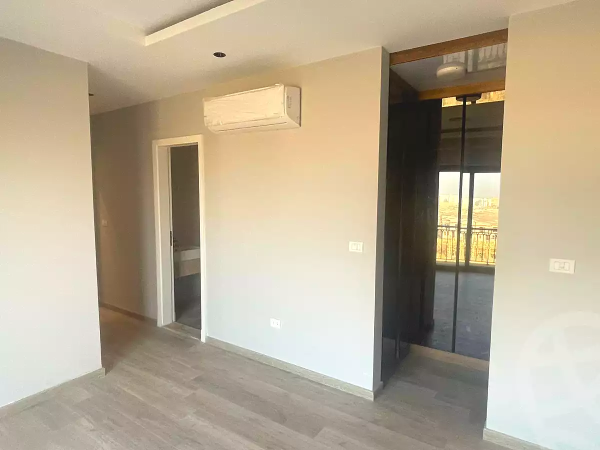 https://aqarmap.com.eg/ar/listing/6761700-for-rent-cairo-el-sheikh-zayed-city-compounds-kmbwnd-fyldj-wyst-dr-llttwyr