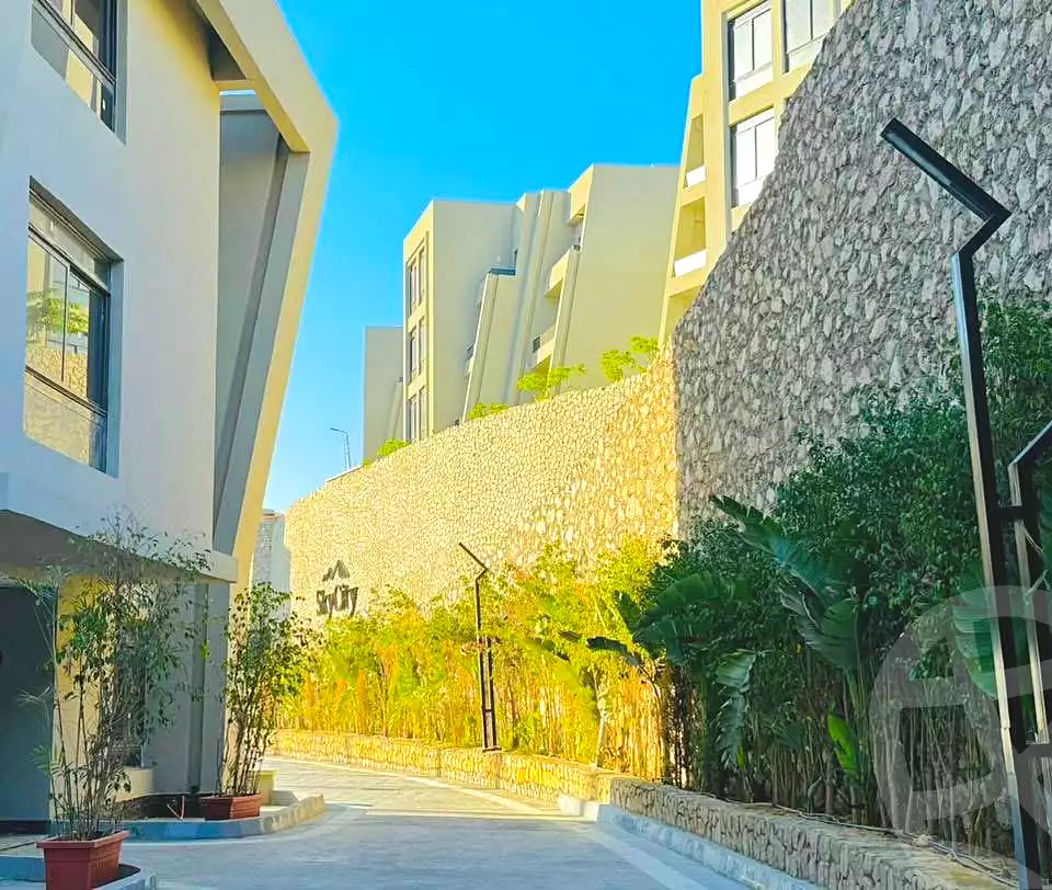 https://aqarmap.com.eg/ar/listing/6762043-for-sale-ain-elsokhna-mdyn-ljll-ljdyd-byrmydz-sky-syty
