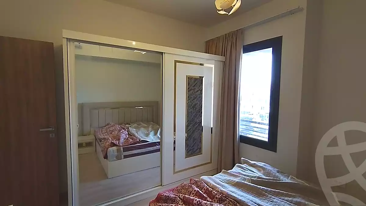 https://aqarmap.com.eg/ar/listing/6762177-for-rent-cairo-el-shorouk-compounds-al-burouj-compound-imkan
